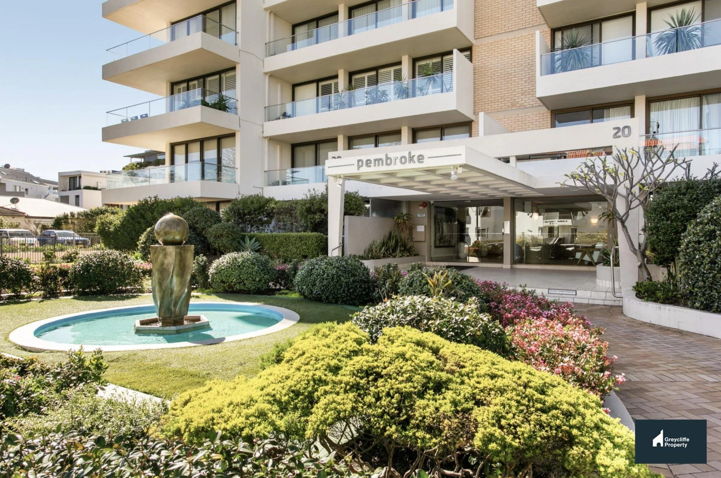 Pembroke - Fully Furnished - 3 Month Lease - Manly