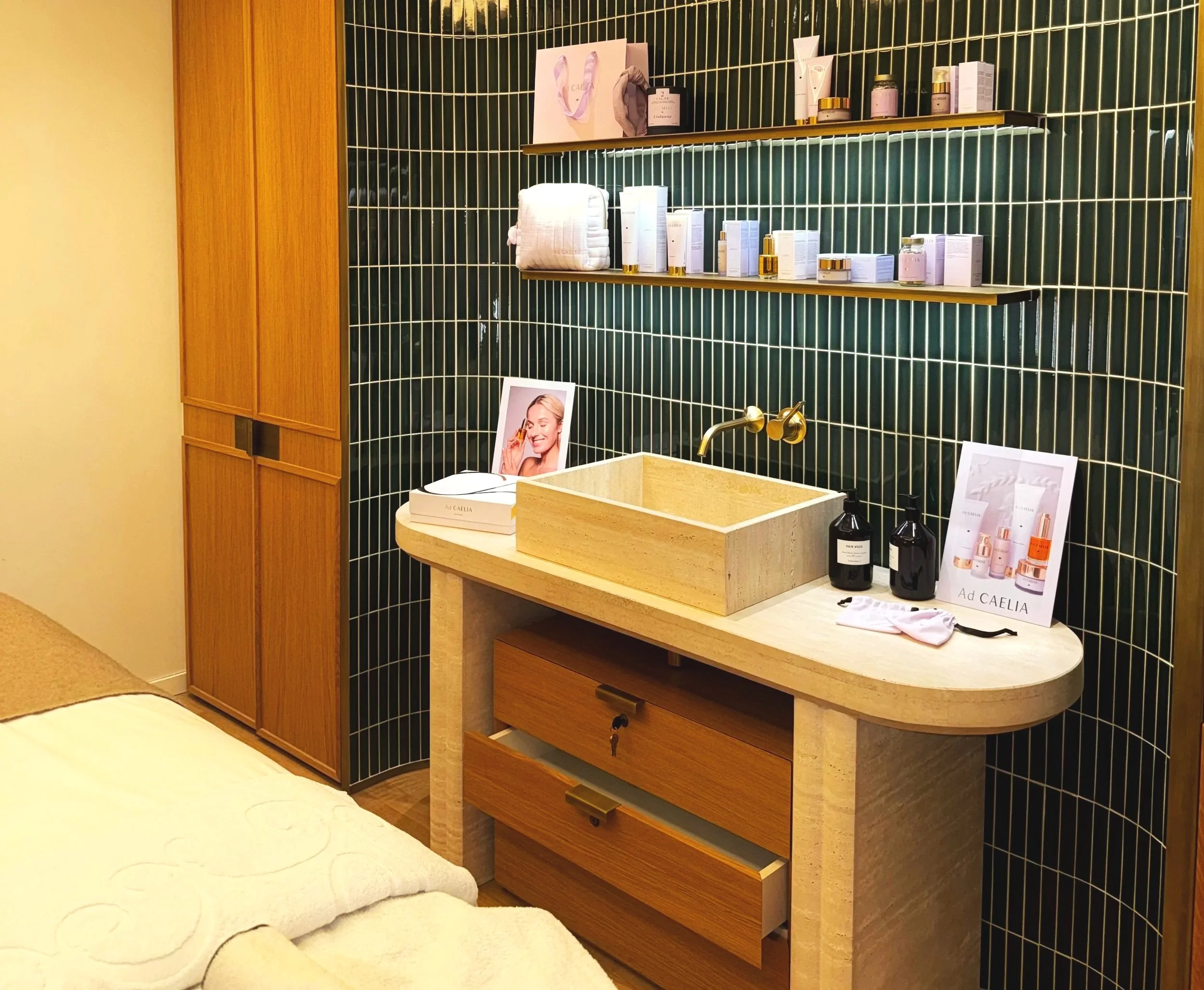 Inside the Signature Ad CAELIA Treatment at Le Bon Marché