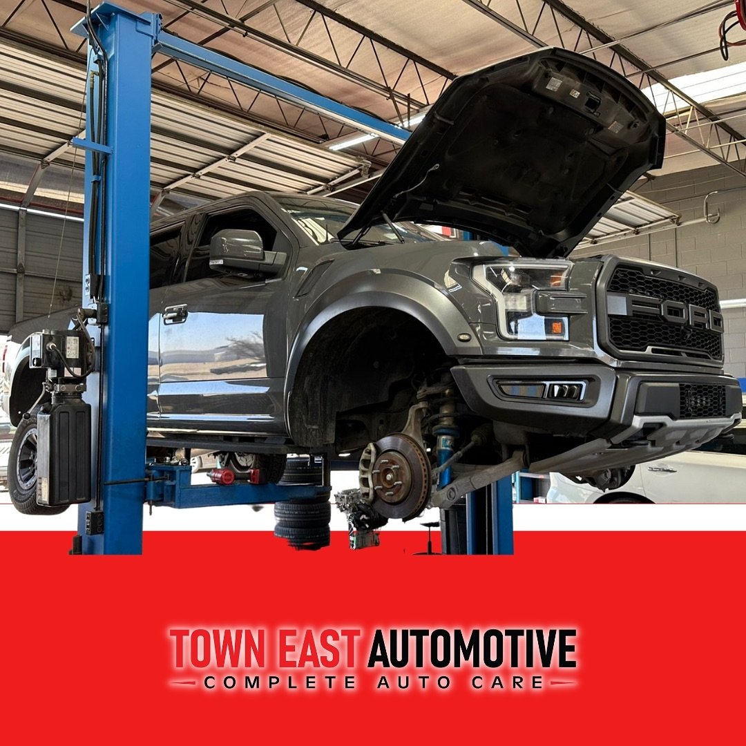 Don&rsquo;t hear the warning signs, feel them! Squealing brakes or a grinding halt? Get your brakes checked for a safe ride.

☎️ (214) 484-7900
📍 2816 Town Centre Dr, Mesquite, TX 75150
💻 towneastautomotive.com
.
.
.
#towneastautomotive #automotive
