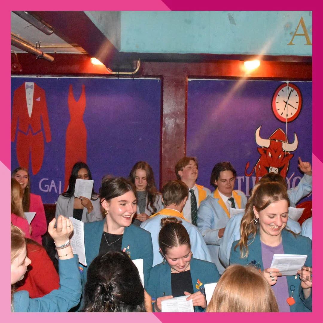 Society T.R.A.M.! The society, also known as &lsquo;the pub&rsquo;, is the place where the entire association gathers weekly for drinks. On Tuesdays, you come in your year club jacket, and on Thursdays, you&rsquo;re there with your society. In additi