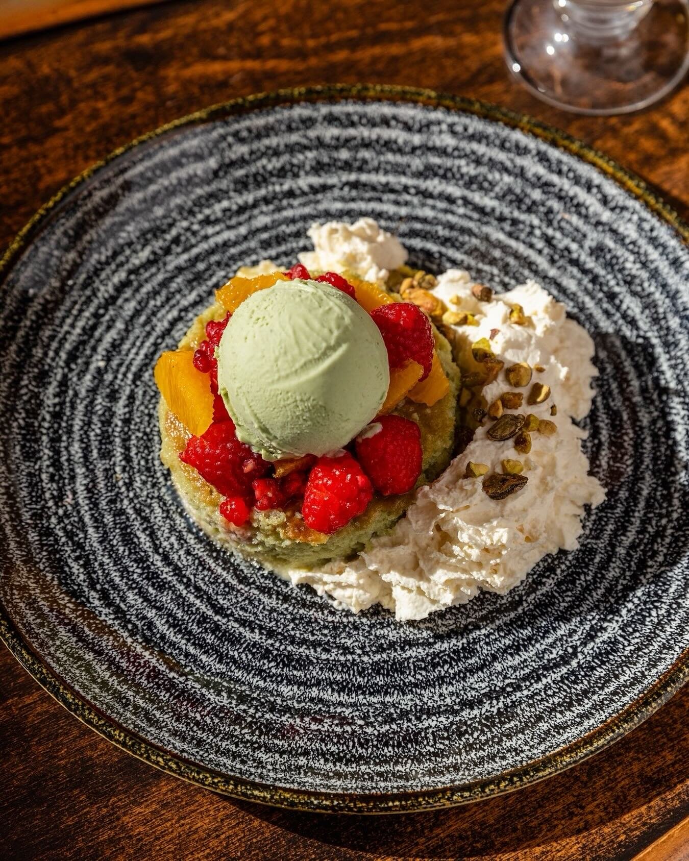 End the week on a sweeter note, with our delicious new Pistachio Cake!

PISTACHIO CAKE
pistachio gelato . chantilly . pistachios . orange . raspberries 

New to the dessert menu, and oh-so-delicious&hellip;&nbsp;seriously, be sure to save room for de