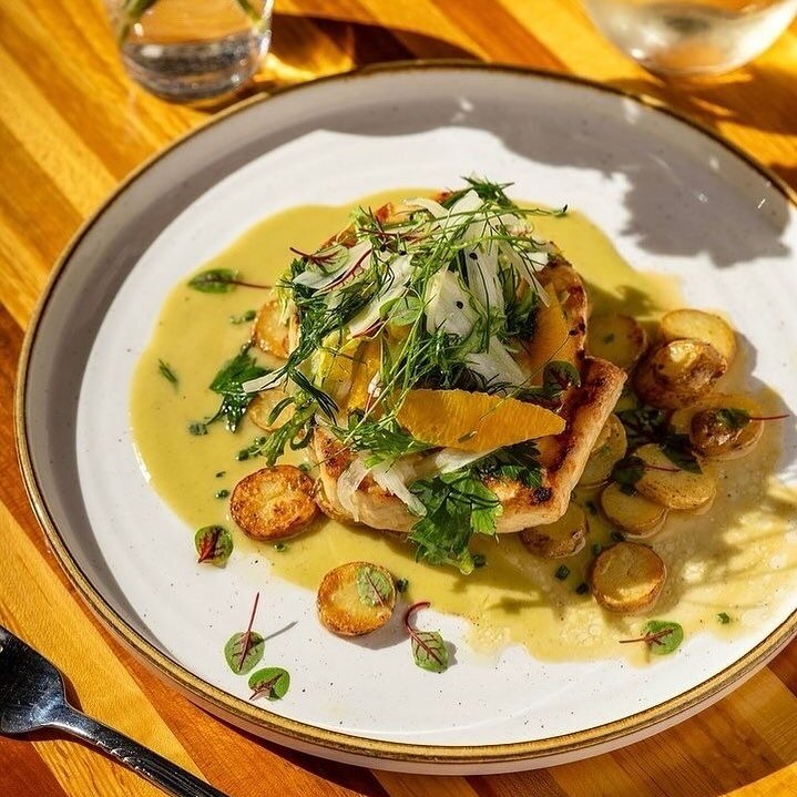 It&rsquo;s back!!! We received so many compliments about this dish that we decided to bring it back for you all to enjoy a little bit longer, but don&rsquo;t wait too long!

SWORDFISH
pistachio beurre blanc . fingerling potatoes . fennel . orange

Av