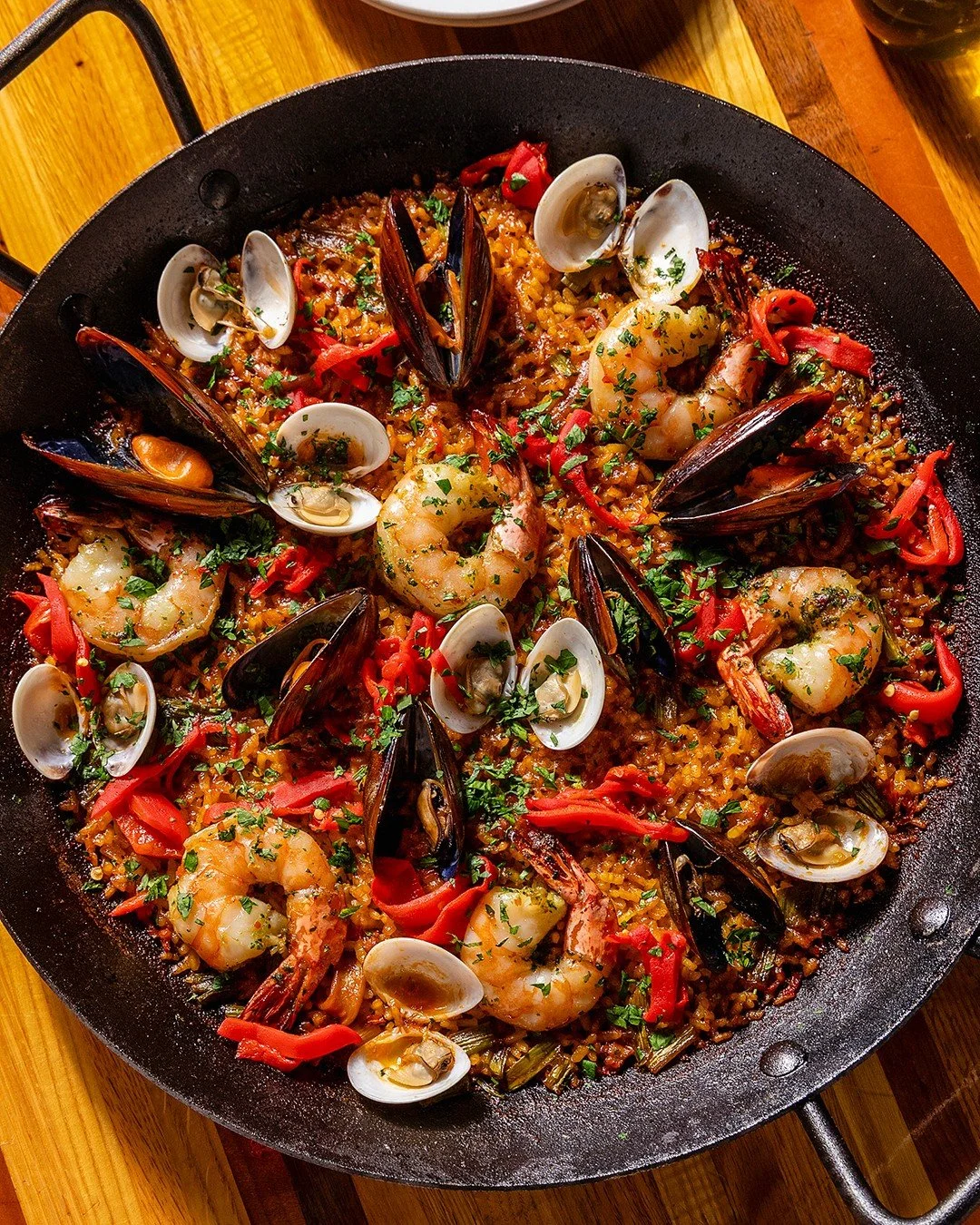 🥘 Seats are filling fast! 

Saturday, May 16th, Executive Chef and World Paella Cup finalist Ra&uacute;l Cob is leading a hands on paella class on the patio. Learn to make traditional Spanish seafood paella from a true paella master, from the sofrit
