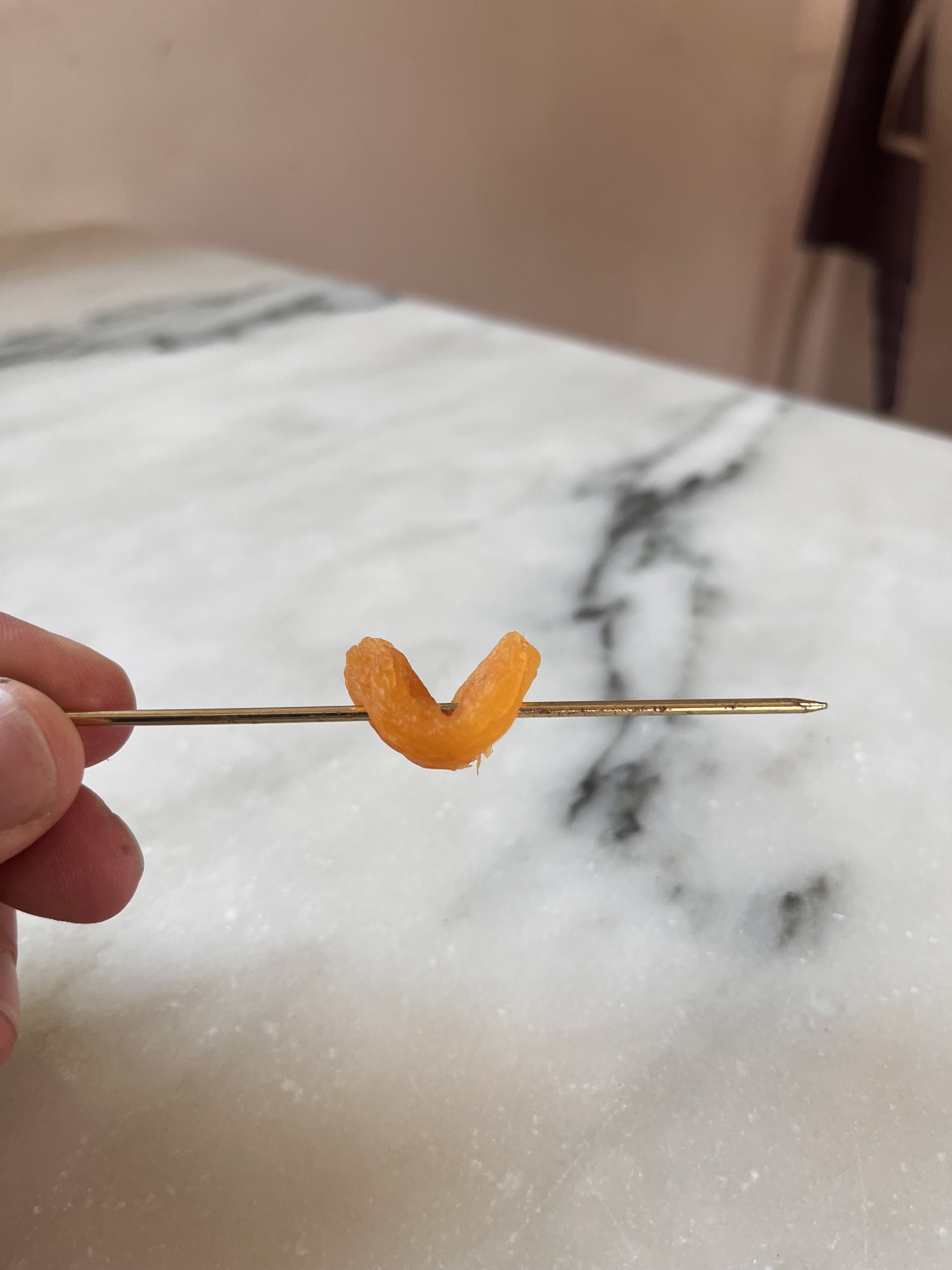 MR DILLON GARNISH - FOLD & SKEWER APRICOT