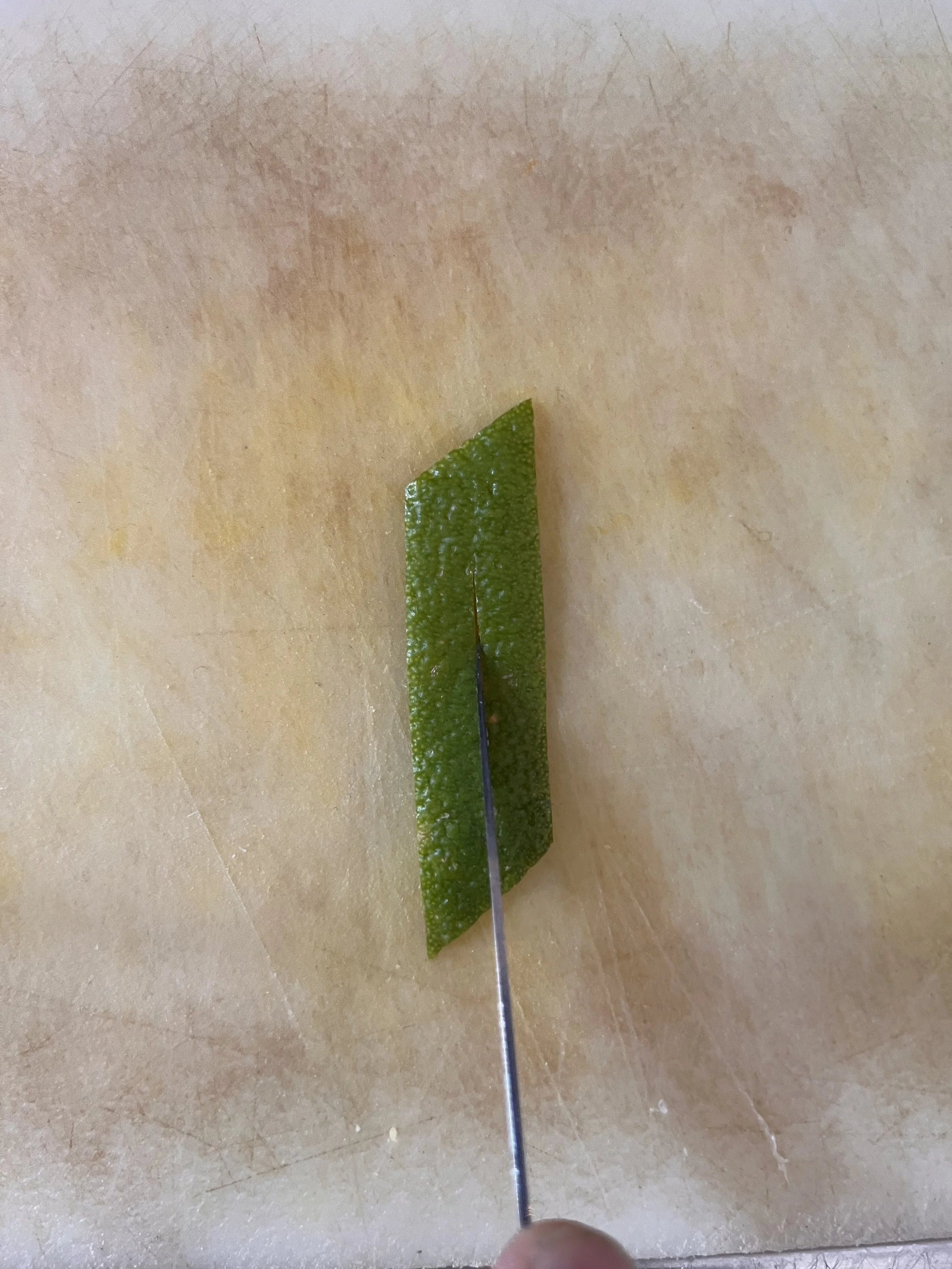 CUT SLIT IN MIDDLE (NOT END TO END)