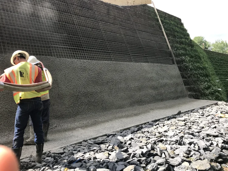 Grand Central — Pinnacle Design/Build Group, Inc. Retaining Walls