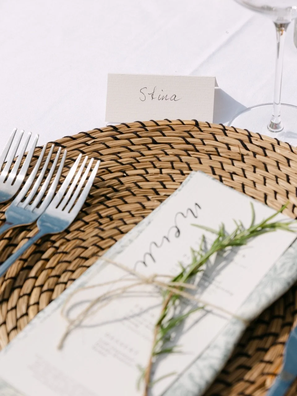 Immaculate vibe at the last summer&rsquo;s wedding in Provence.

Planner @eventsbyviveka 
Venue @domaine_rabiega 
Flowers @mariemyrtille.fr 

#southoffrancewedding #provencewedding #provenceweddingphotographer