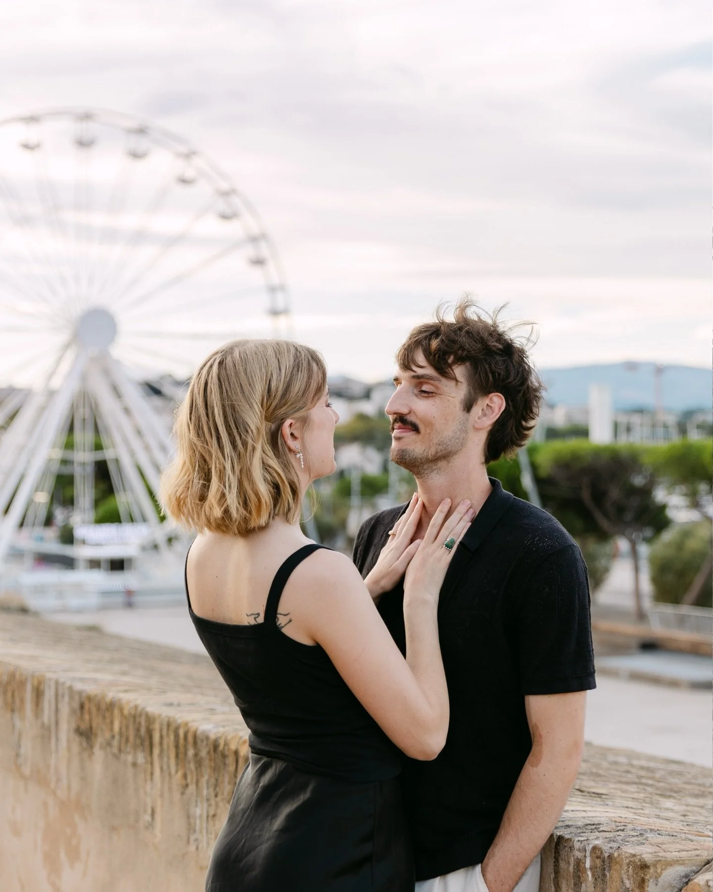 Bracing myself to be blown away by love again and again in 2026.

If you&rsquo;re heading to the South of France this year with your special person and want to have your love captured by me - hi, hey, hello 👋 

Antibes photographer | Nice photograph