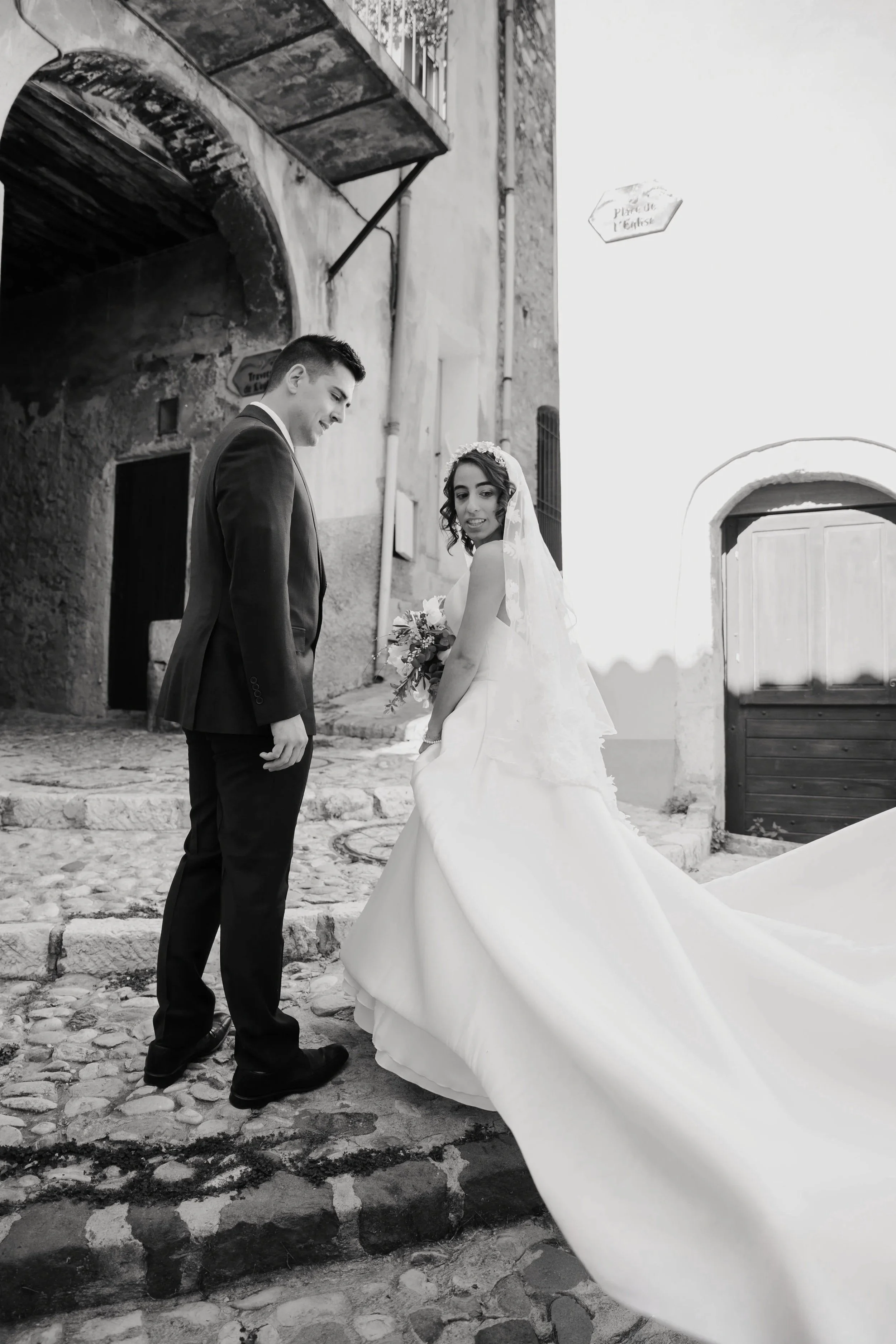 Romantic Church Wedding in the Hilltop Village of Cagnes-sur-Mer