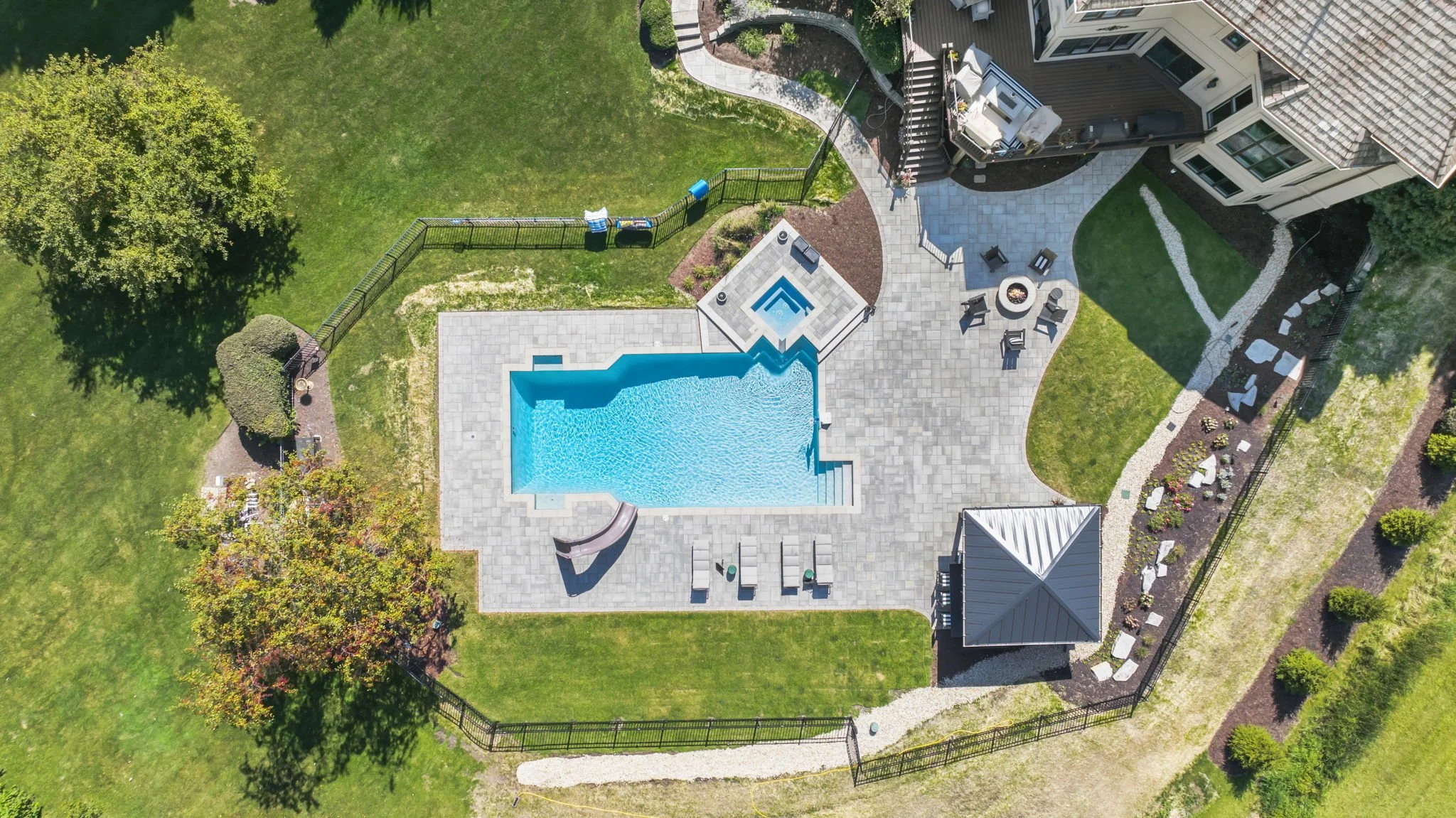 Give Your Pool a Facelift this Spring and Revitalize Your Yard!