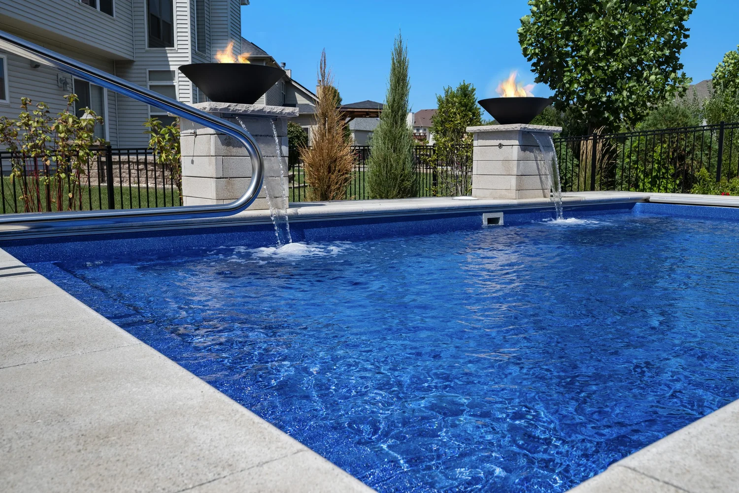 What You Need to Know About the 3 Types of In-Ground Pools | Montano's ...