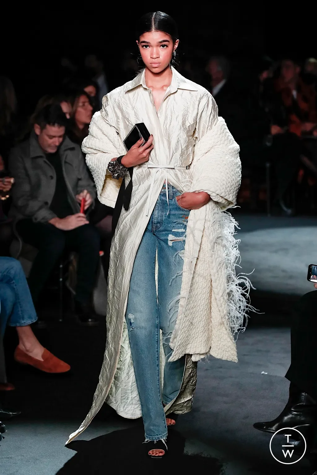 brandon-maxwell-aw22-0015-0bcf4c.jpg.webp