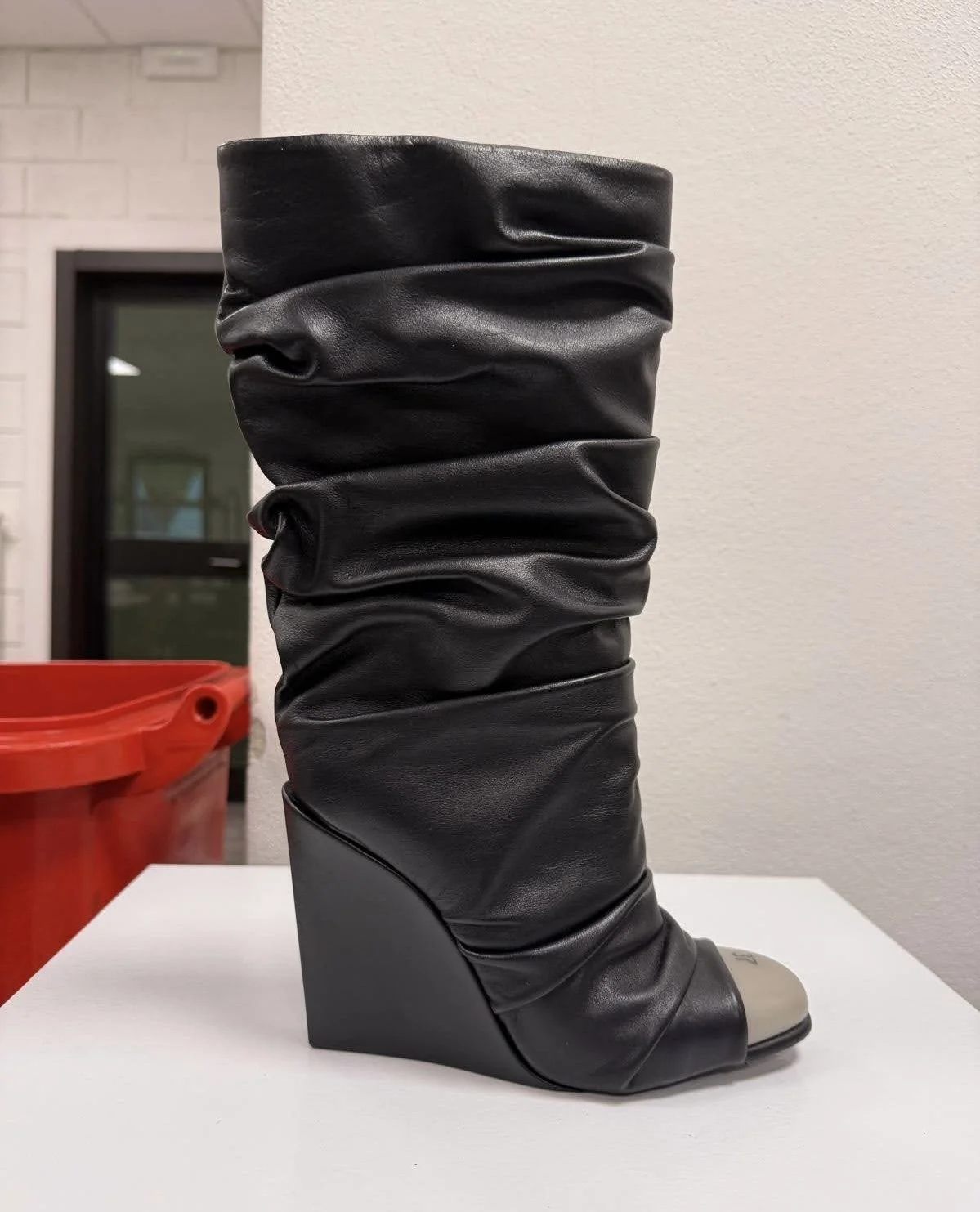 MOB MEGA SLOUCH BOOT