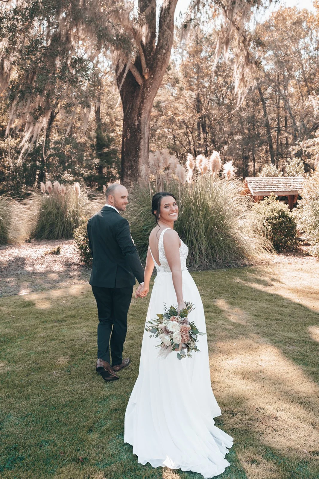 best and unique waterfront  wedding venue with indoor and outdoor spaces