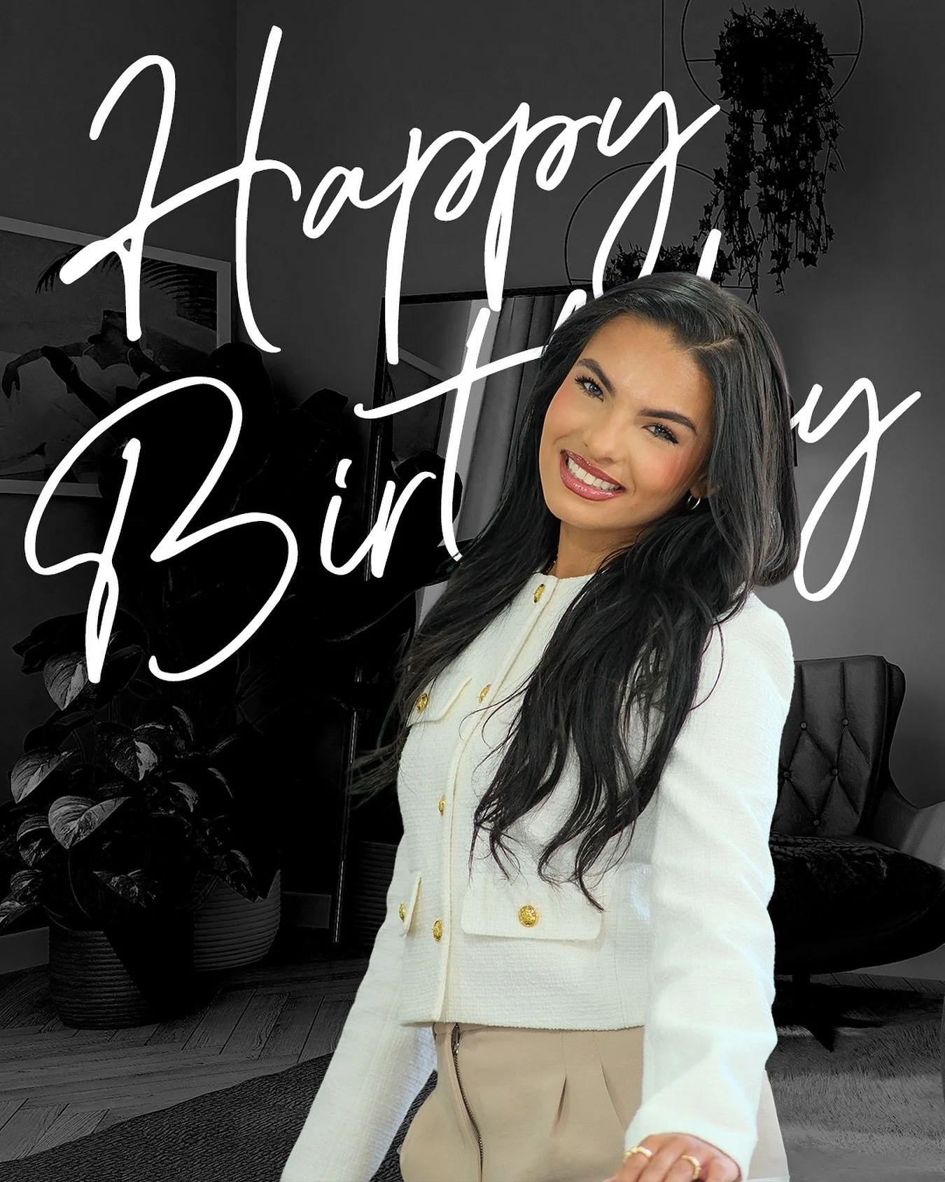 Everyone leave some 🎂 for the birthday girl!