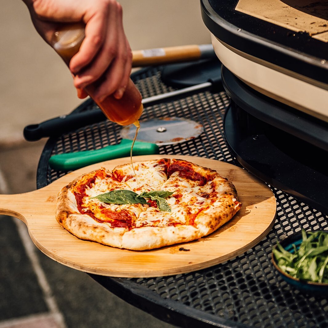 BIG news for tomorrow&rsquo;s Wedding Open Evening&hellip;

We have twisted Chef Calum&rsquo;s arm and persuaded him to get his snazzy new pizza oven out for tomorrow&rsquo;s open evening 🍕😍🍕

So you will find Katie, Emma &amp; I by the pizza oven