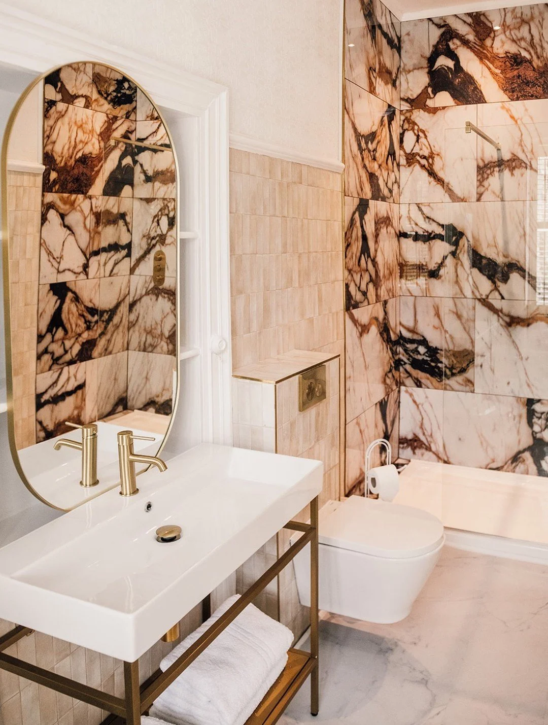 Design that feels elevated.

#bridalsuite #georgianmanor  #lancashireweddingvenue