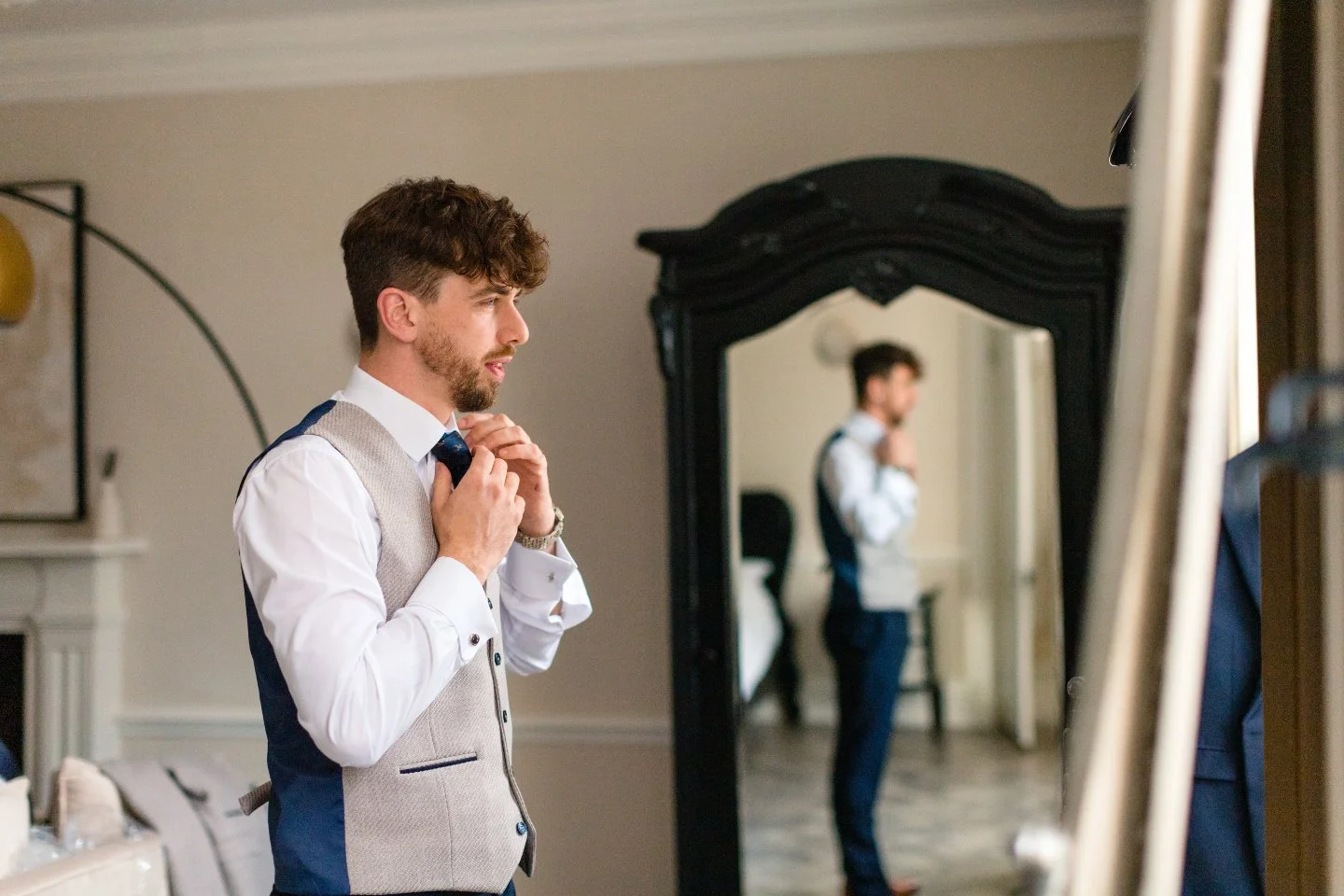 The moment before everything begins.

@mattgraingerphoto

#groom #manchesterweddings #weddingphotography