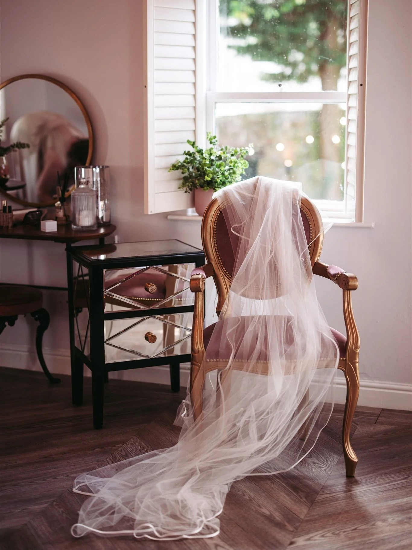 Garden apartment mornings. 

#bridalsuite #lancashirewedding #weddinginspo