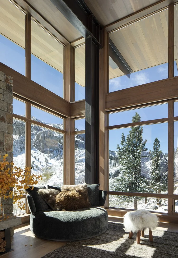 mountain-view-cozy-corner-mammoth-lakes-ca.jpg