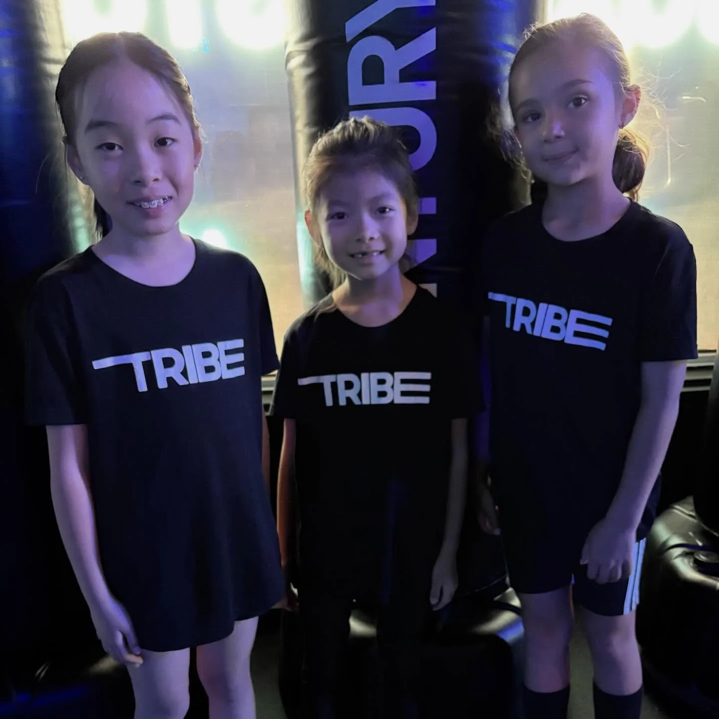 Boxing class selfie 🥊 These 7-year-old girls are ready to take on anything &mdash; because that&rsquo;s how we build them at Tribe! 💪🏻