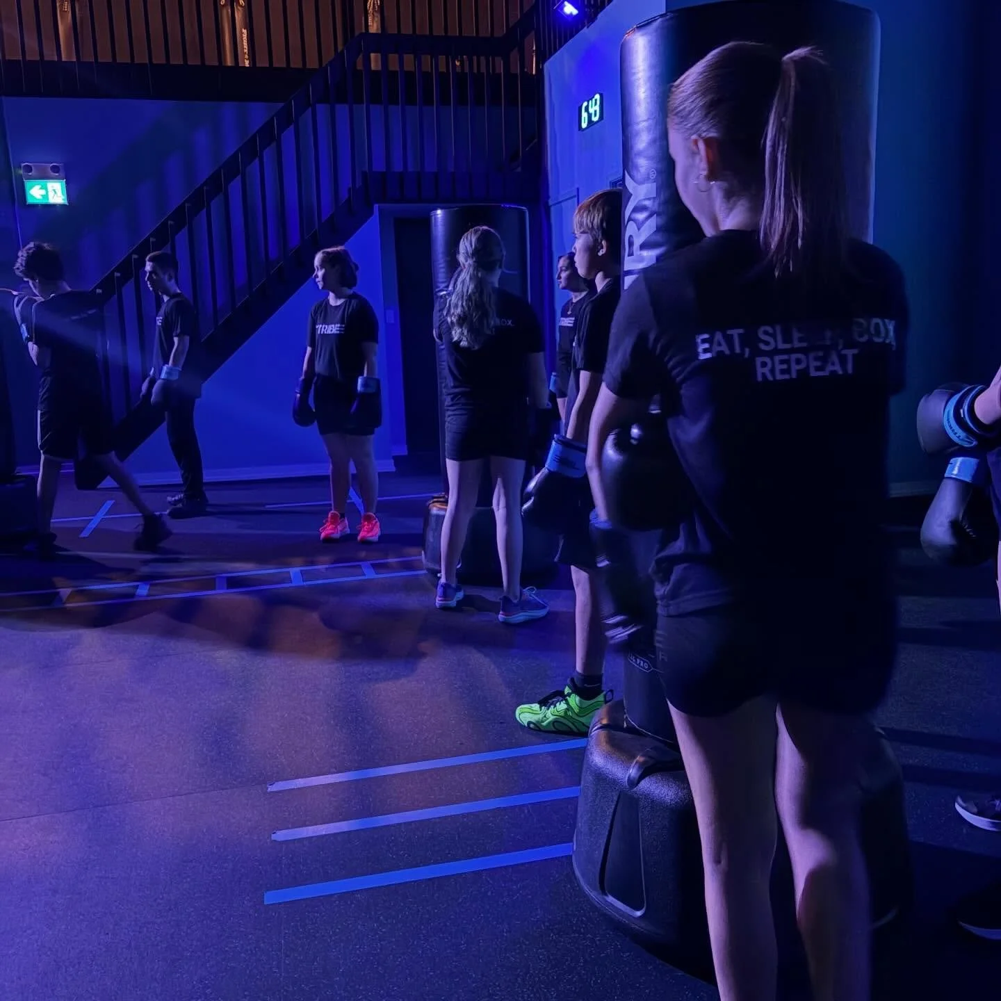 Lights low. Energy high. 🥊

Teens putting in real work &mdash; building strength, speed, and confidence every round. No contact. Just skill, sweat and serious progression. 

Tap in and book a trial 👉🏻 Link in bio