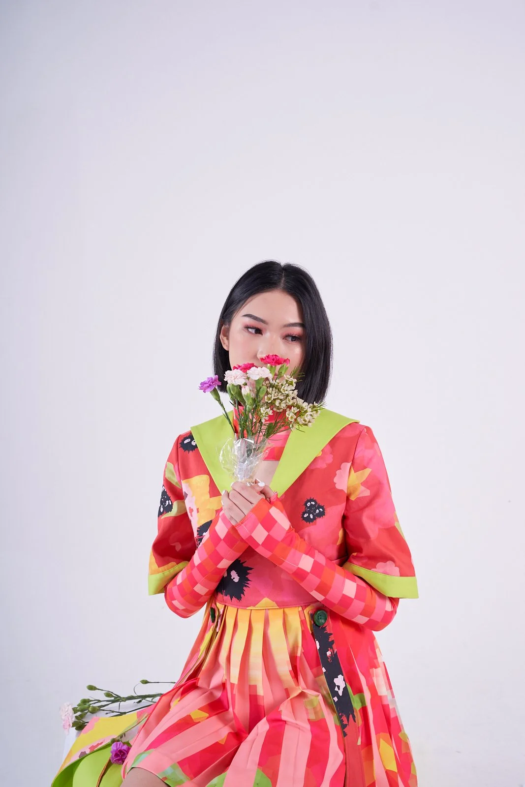 OLI08523_End x Trinh x Test.jpg