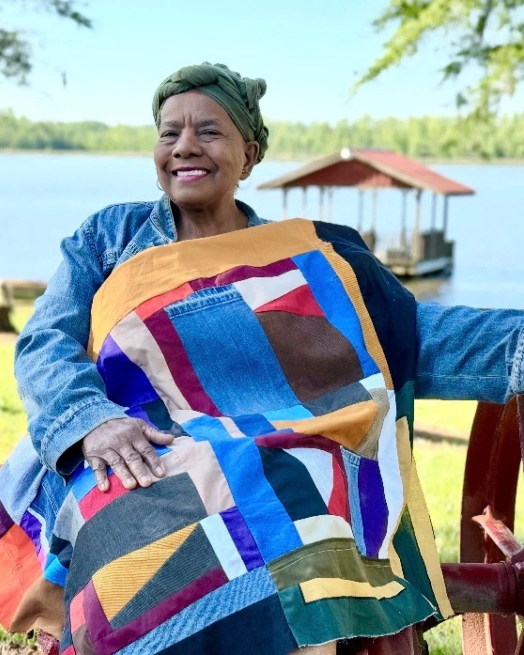 Rooted in Gee&rsquo;s Bend and carried across the world, Marlene Bennett Jones stitches a legacy of care, skill, and love. ✨

Raised in Gee&rsquo;s Bend, her journey has come full circle&mdash;returning home to honor her mother, her community, and a 