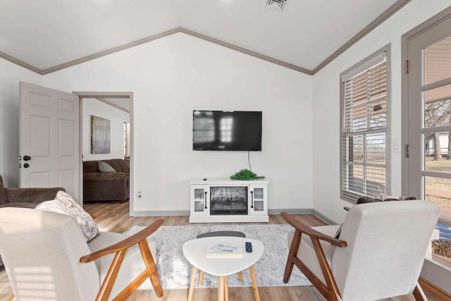 Lodging — Jarrett Farm Resort