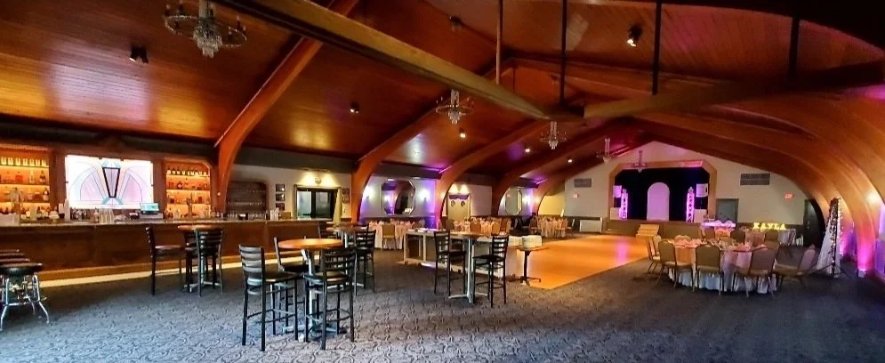 WoodfordHall Picture.jpg