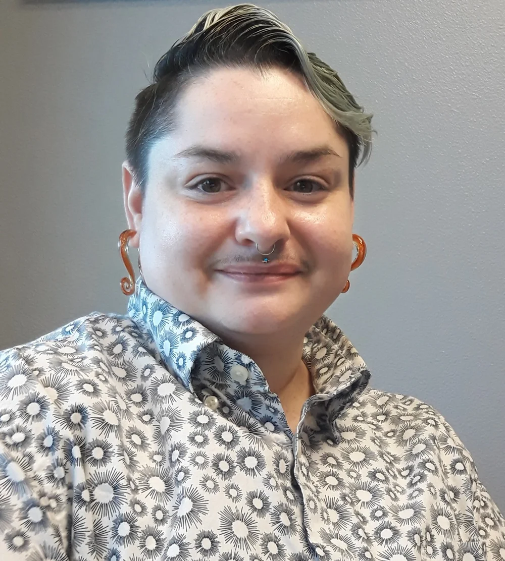 Orion Block, queer, trans and polyamory-affirming therapist