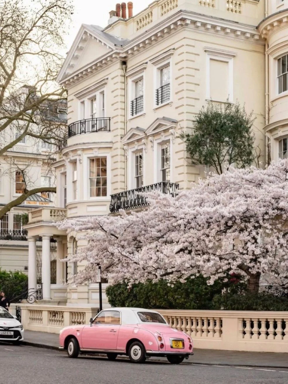 Favorite itinerary Friday: London with the English Countryside

You&rsquo;ll be immersed in nature, enjoy afternoon tea &amp; cake, spa &amp; relaxation galore, cocktail workshops, hiking, fishing, falconry, forest bathing, wine tasting, farm to tabl