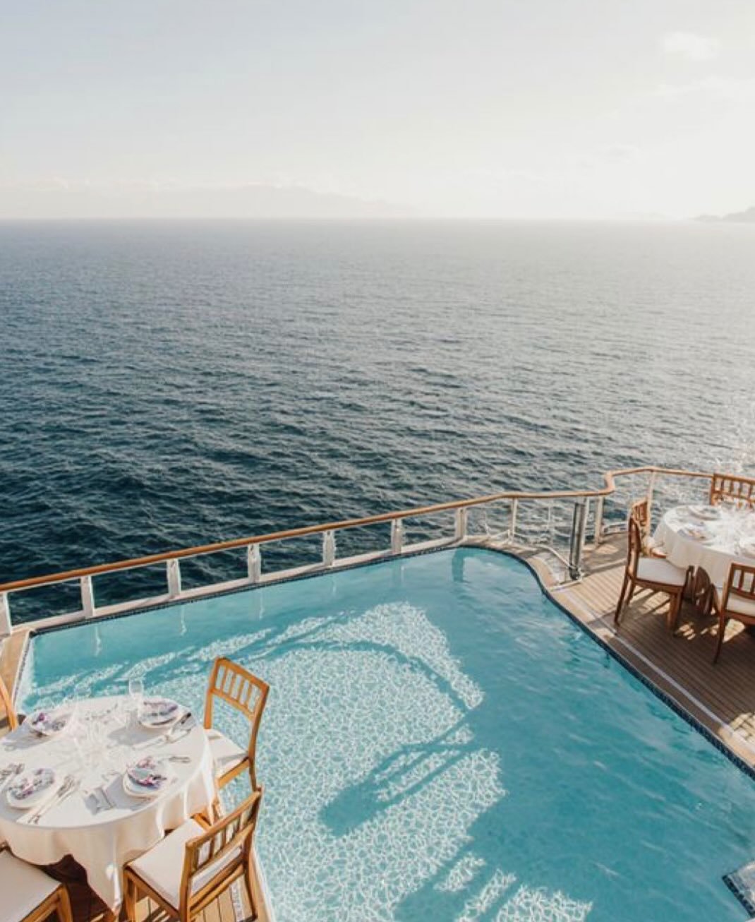 A quick PSA for budget cruise lines:
‼️👇🏼

1. Cruise ads won&rsquo;t tell you that shore excursions, WiFi, water, alcohol etc are ADDITIONAL. All you see is a misleading price and it seems like a steal.

2. Cruise ads won&rsquo;t tell you if their 
