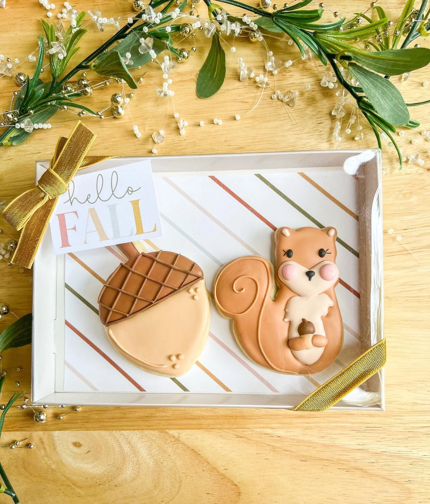 #indycookies #indybaker #shoplocalindy #customsugarcookies