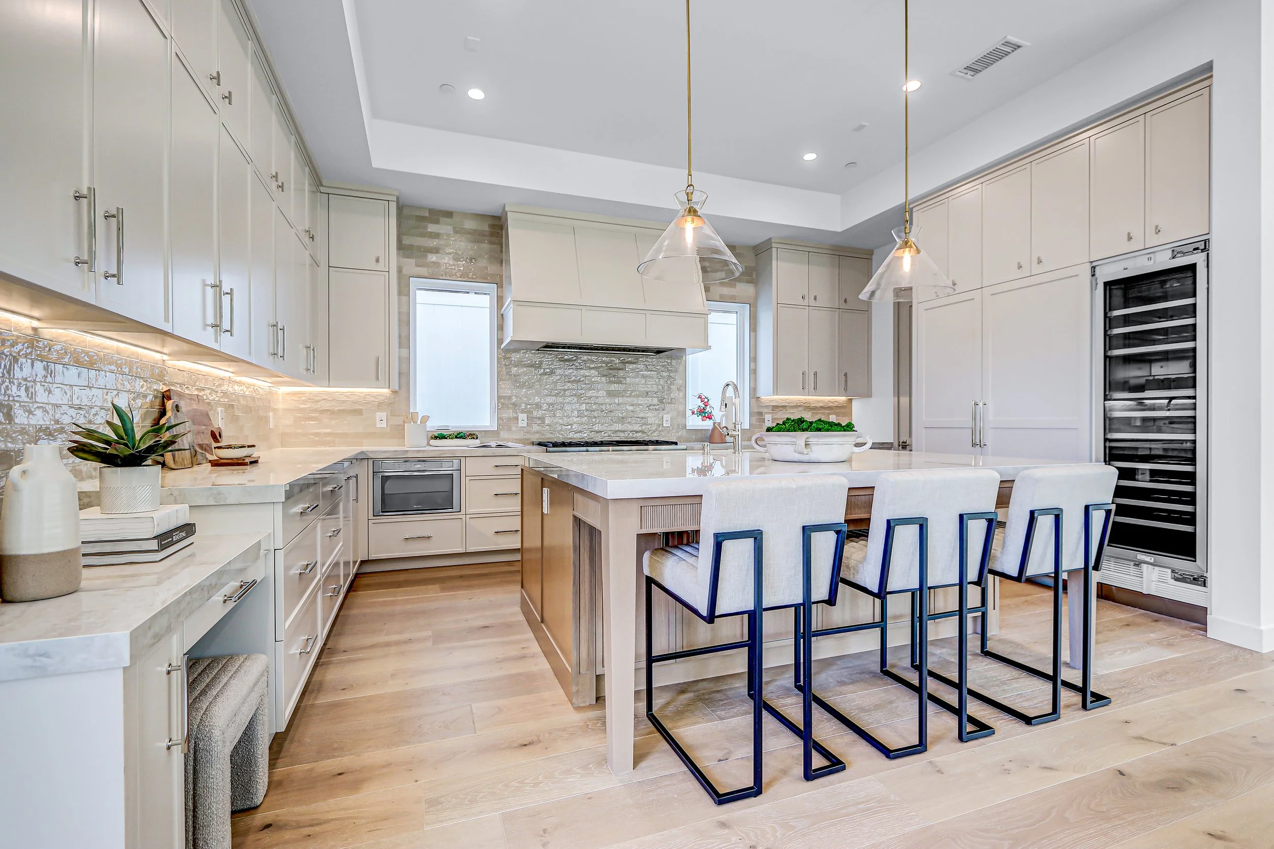 Waxman - 591 31st_Kitchen2.jpg
