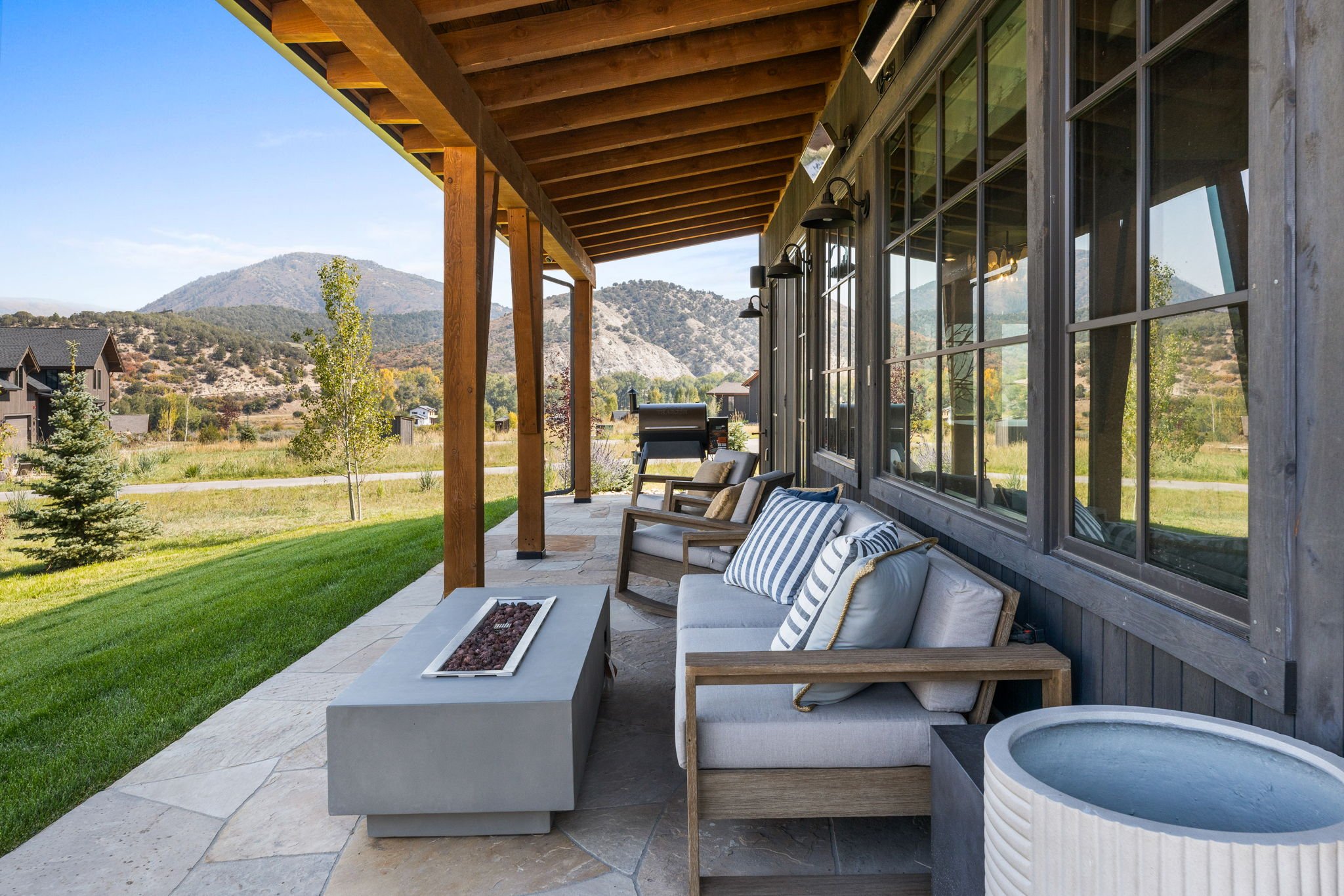 71-web-or-mls-411 Hunter View Ln-71.jpg
