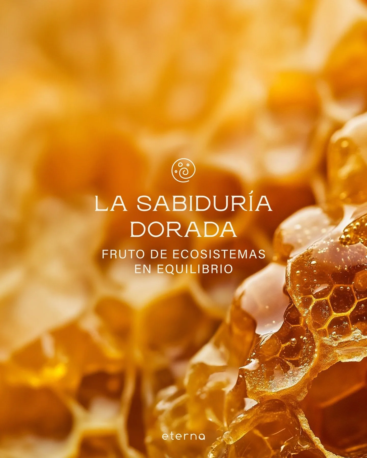 La miel, la medicina de la dulzura y el amor.
Seguimos saboreando la belleza del fin de semana pasado&hellip; pronto les compartiremos fotos y pedacitos de sabidur&iacute;a.
Por ahora, sentimos honrar a la miel, un alimento vivo que nos ayuda en la d