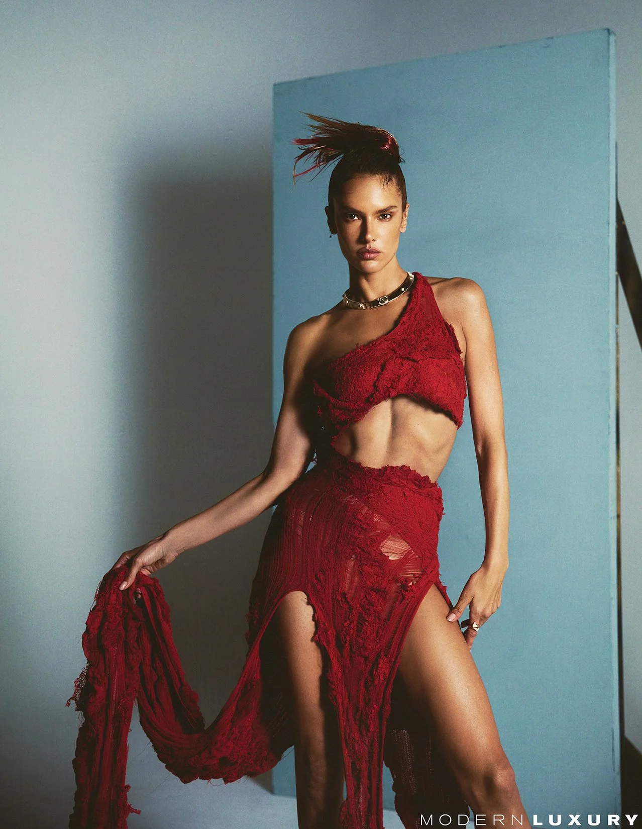 AlessandraAmbrosio_ModernLuxury_Aug2023_S5_00646.JPEG