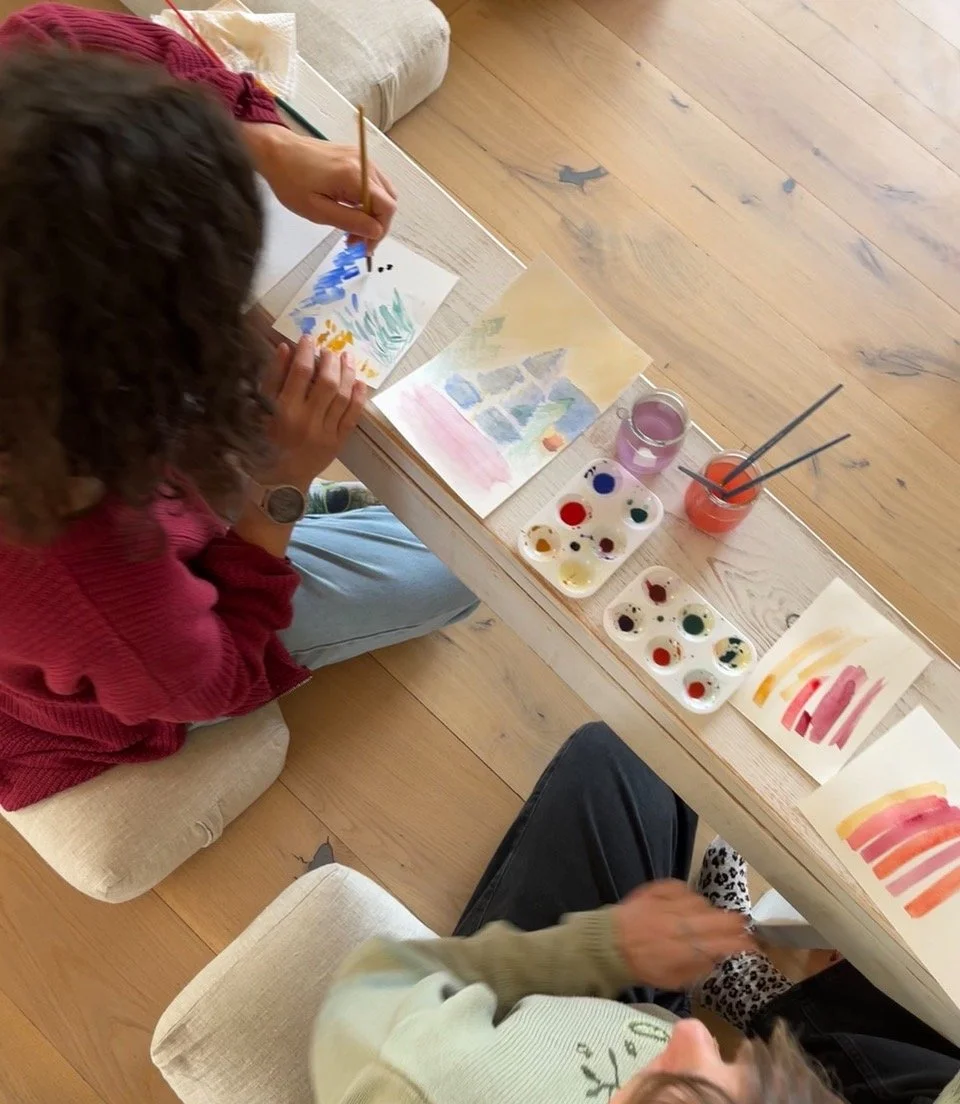 AQUARELLE MÉDITATIVE ET CONNEXION À SOI À TRAVERS LA CRÉATION INTUITIVE
