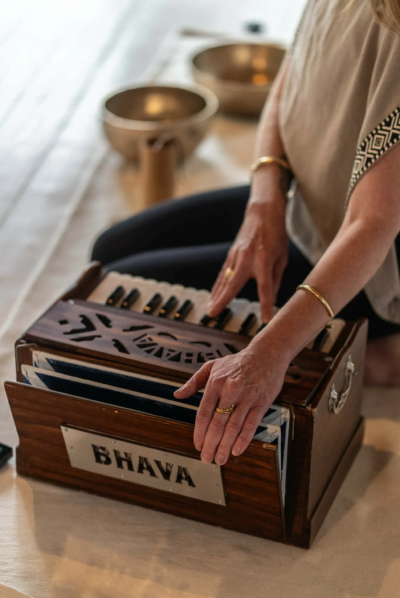 YOGA NIDRA, BAIN SONORE & MANTRAS