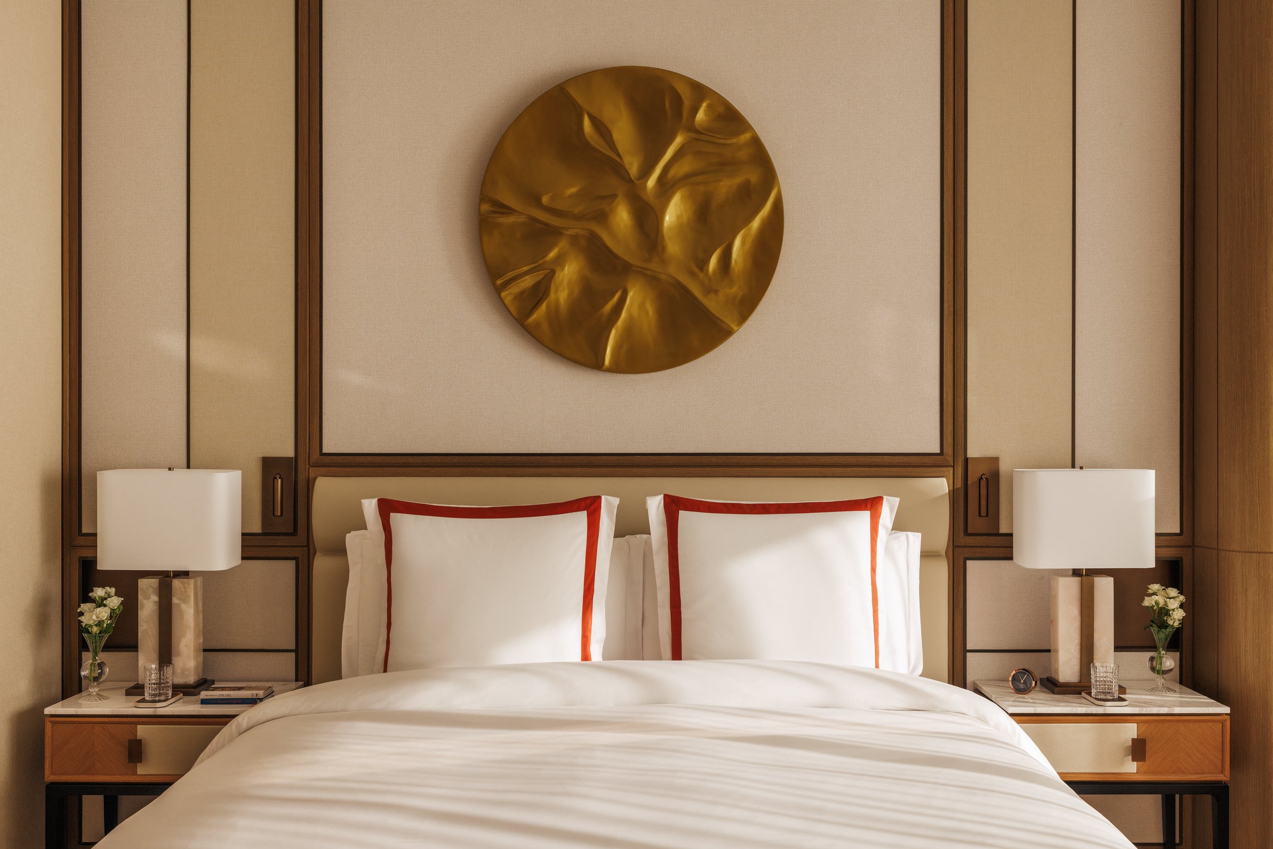 Jumeirah Marsa Al Arab_Ocean Deluxe Room_King Bed_1.jpg