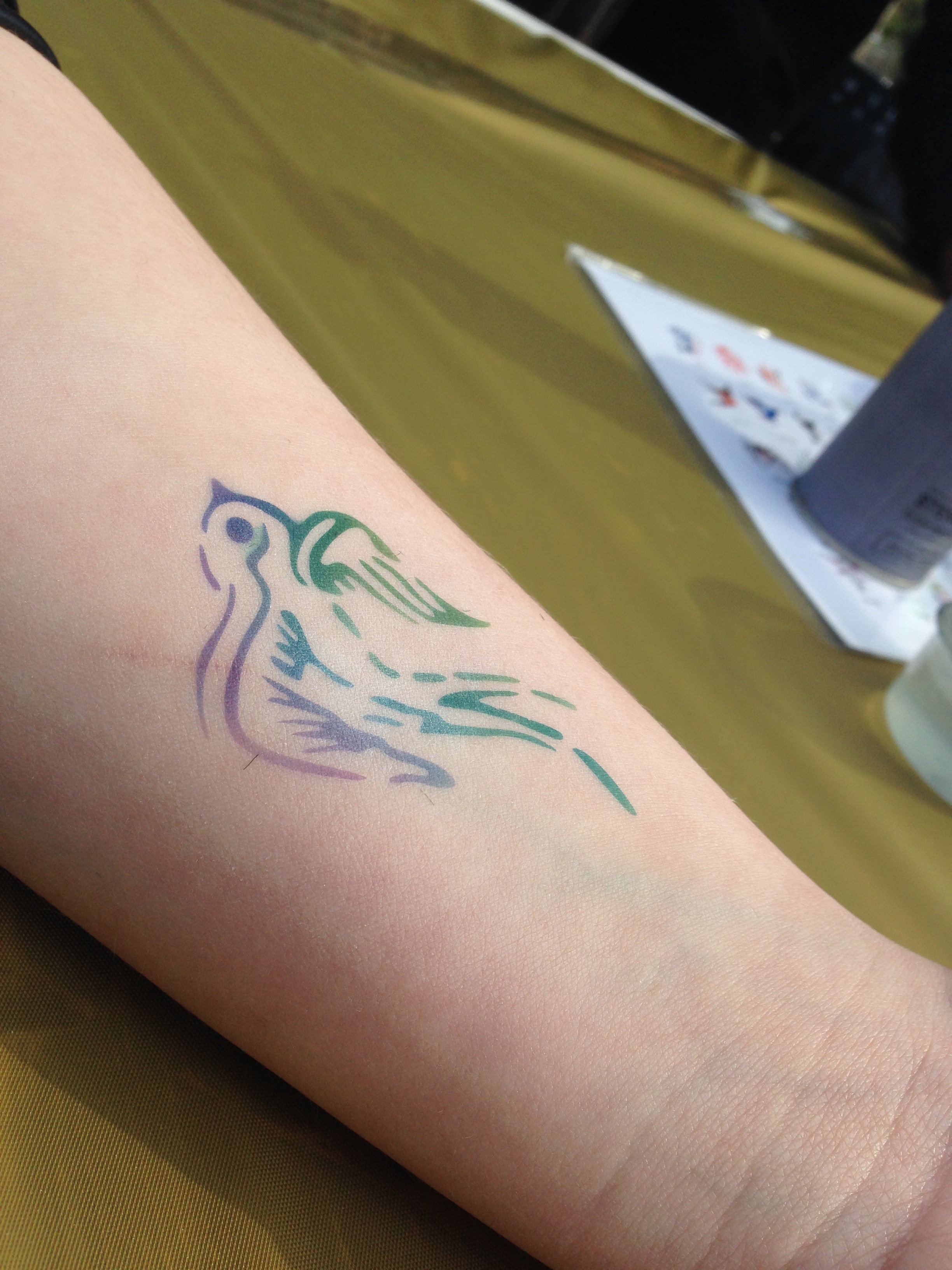 Airbrush tattoos - bird.jpg
