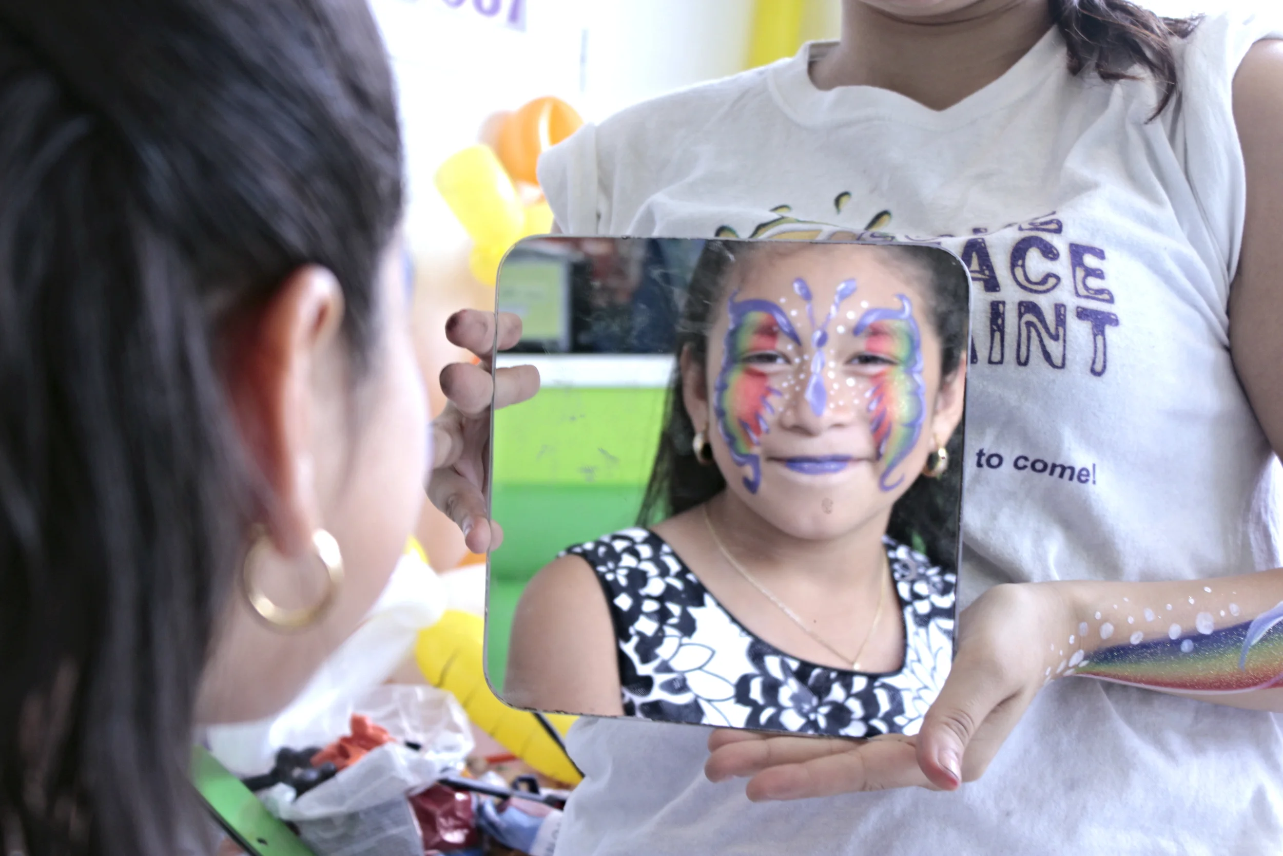 Banner - Face Paint happy customer.JPG
