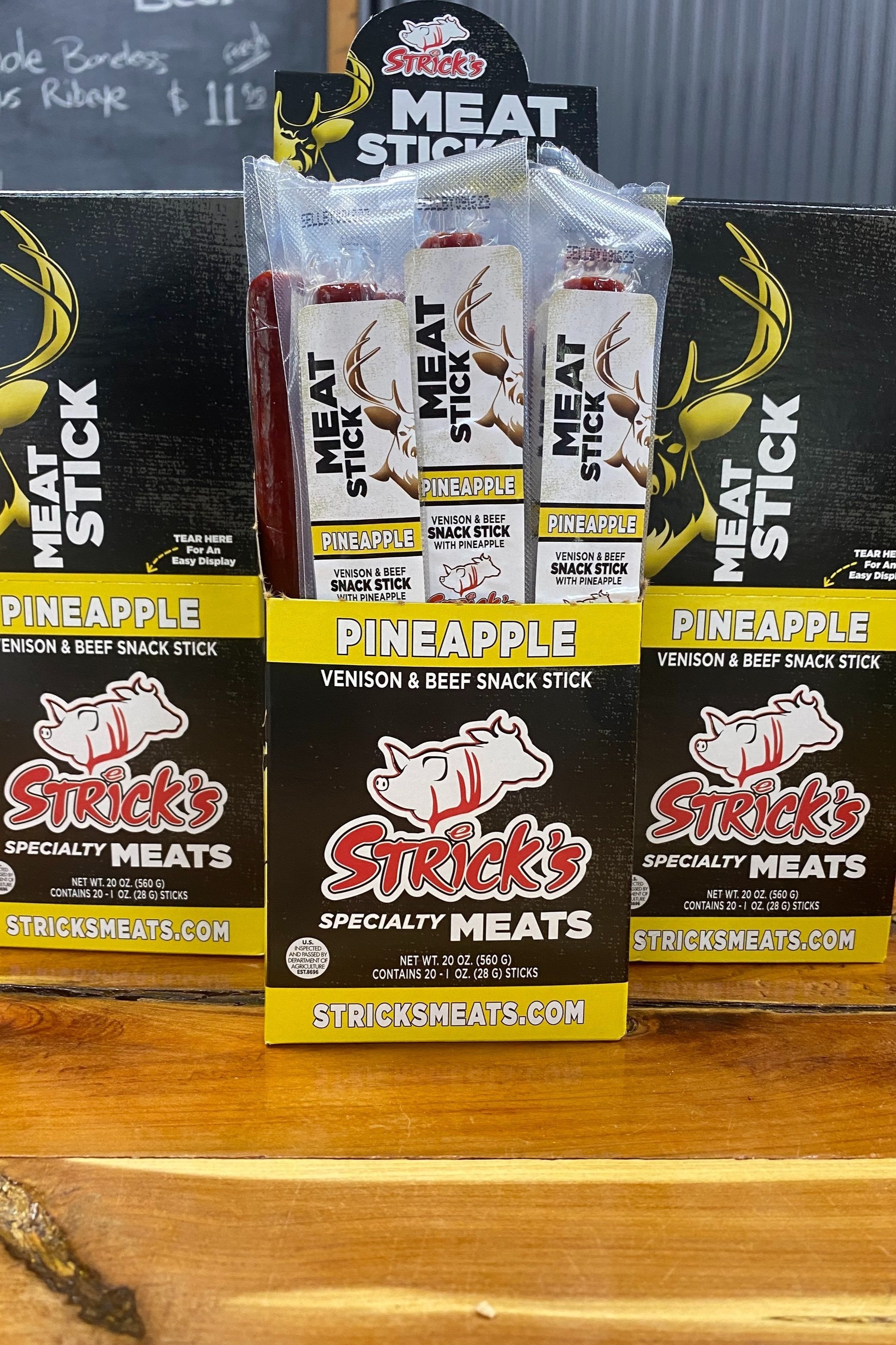 PINEAPPLE_MEAT_STICK.jpg