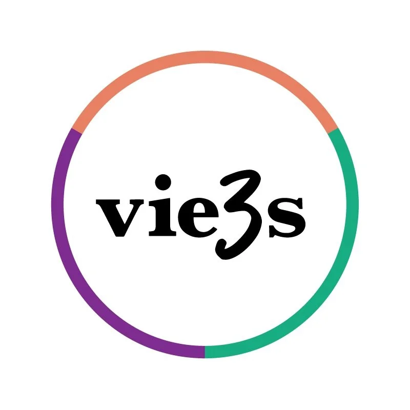 3views on theater logo