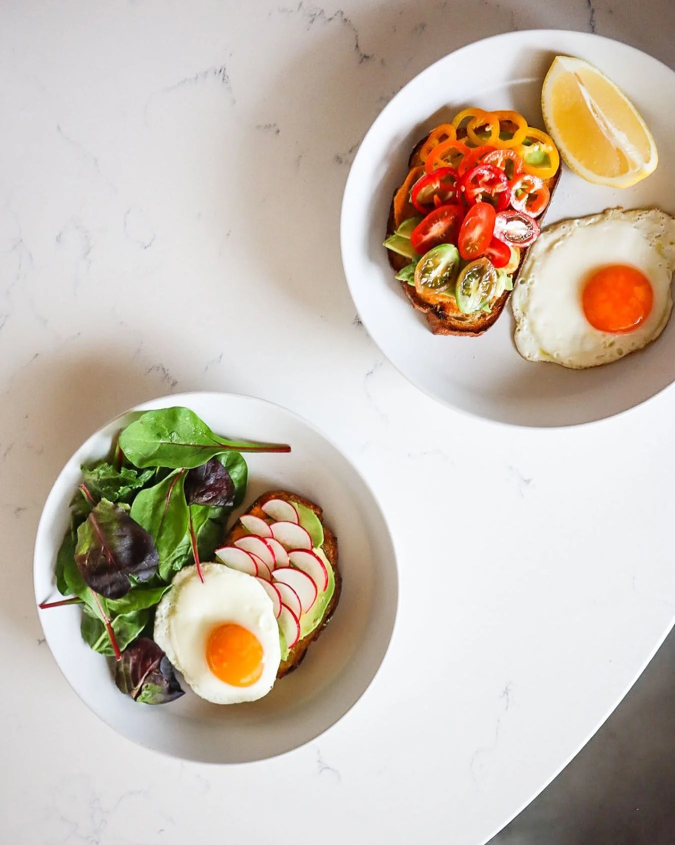 Anyone else ready for the long weekend?? 

We&rsquo;ve still got a few stays available in June~book your next vacay today with the link in our bio!

✨Kundig Cliff Home: AVAILABLE

✨Gold Bar A-Frame: ONE WEEK LEFT

✨House Boat: SOLD OUT til August

✨G