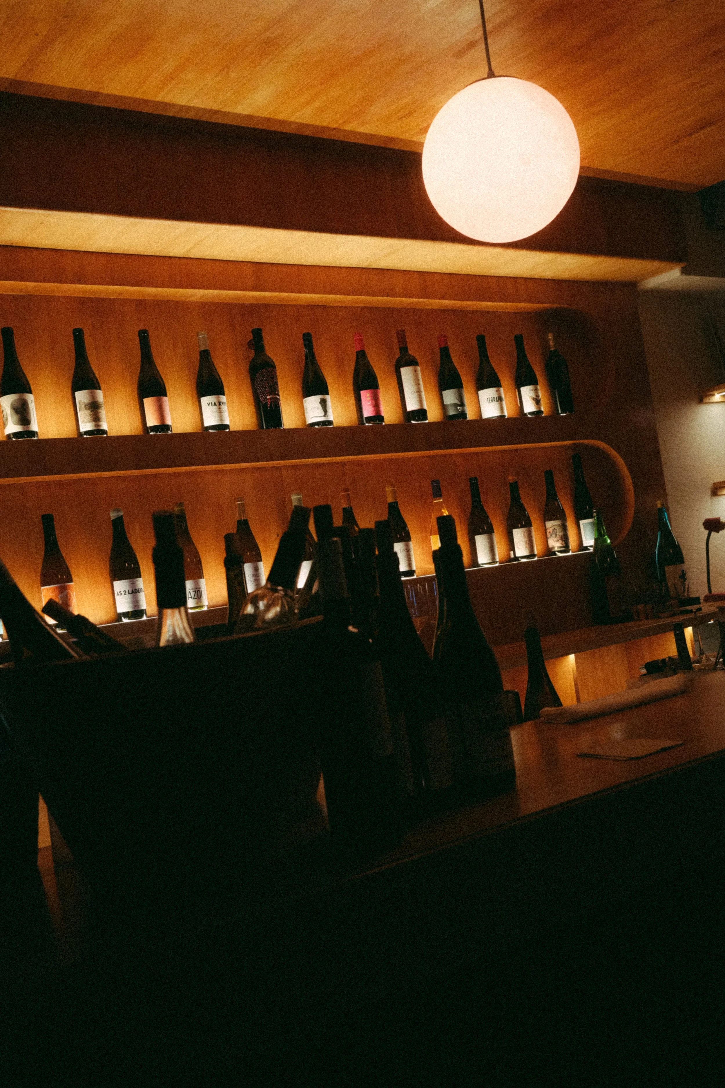 madrid-spain-wine-bar-interior-globe-pendant-light-travel-photography-22.jpg