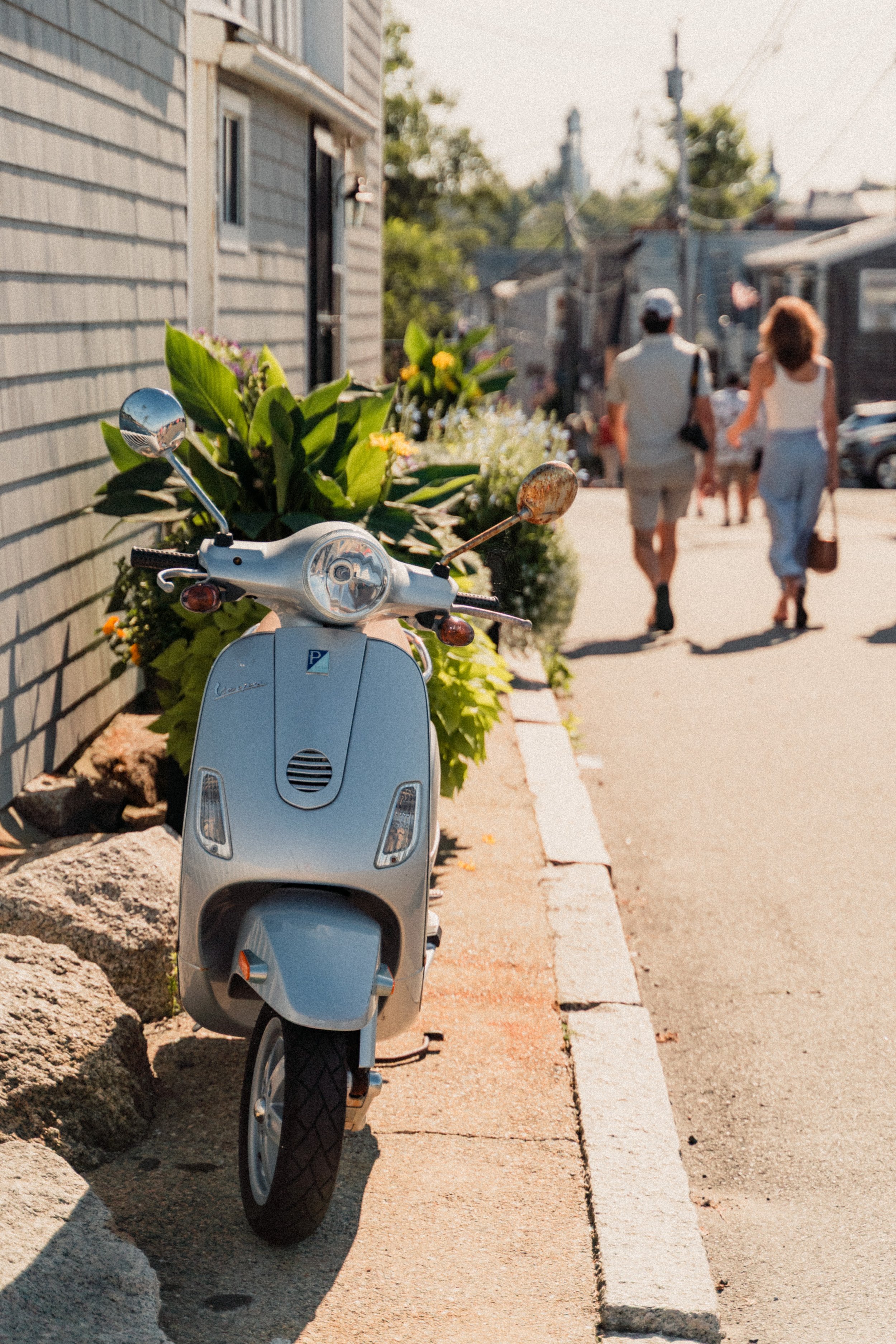 new-england-vespa-scooter-summer-street-travel-photography-04.jpg
