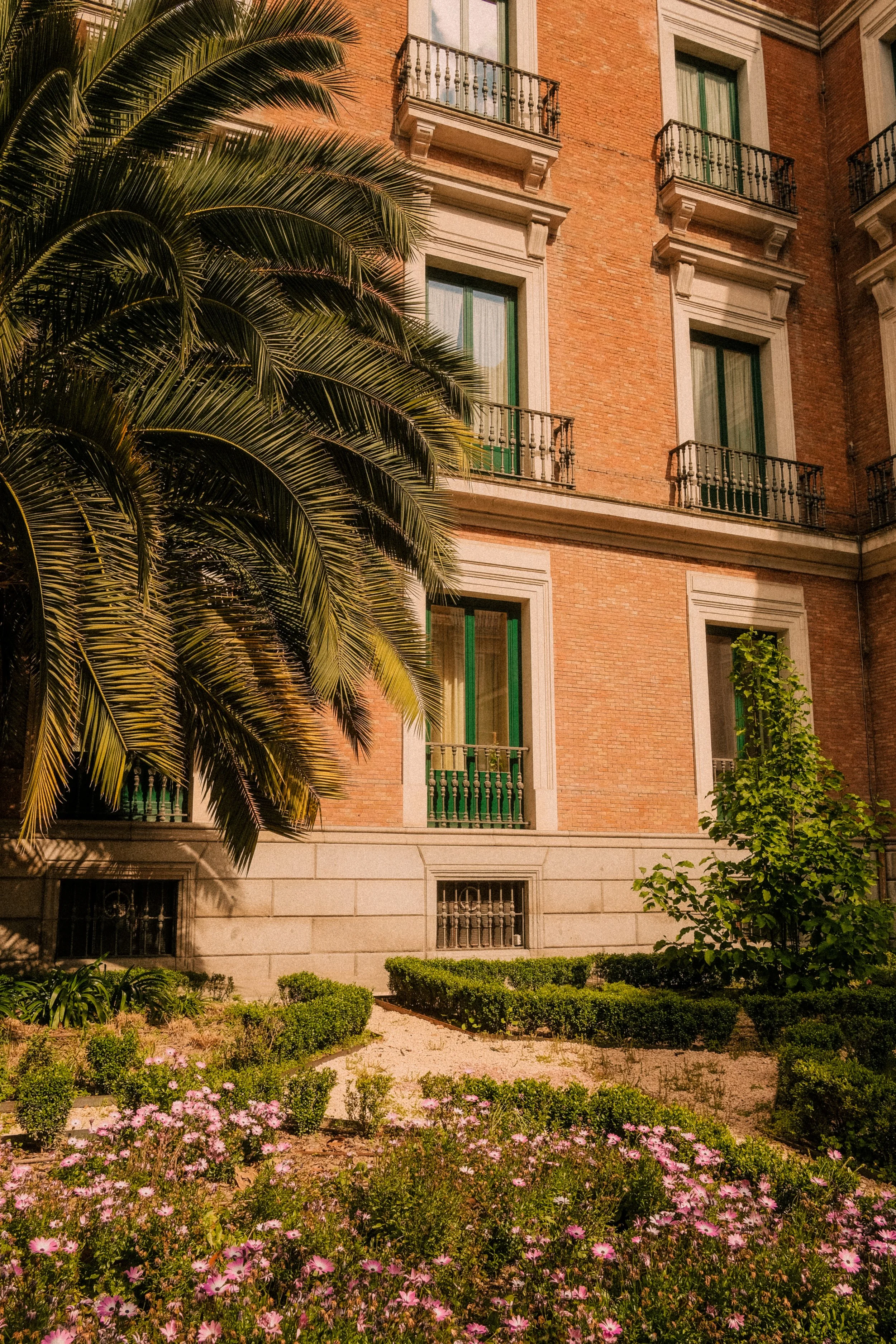 madrid-spain-classic-architecture-palace-palm-tree-garden-travel-photography-31.jpg