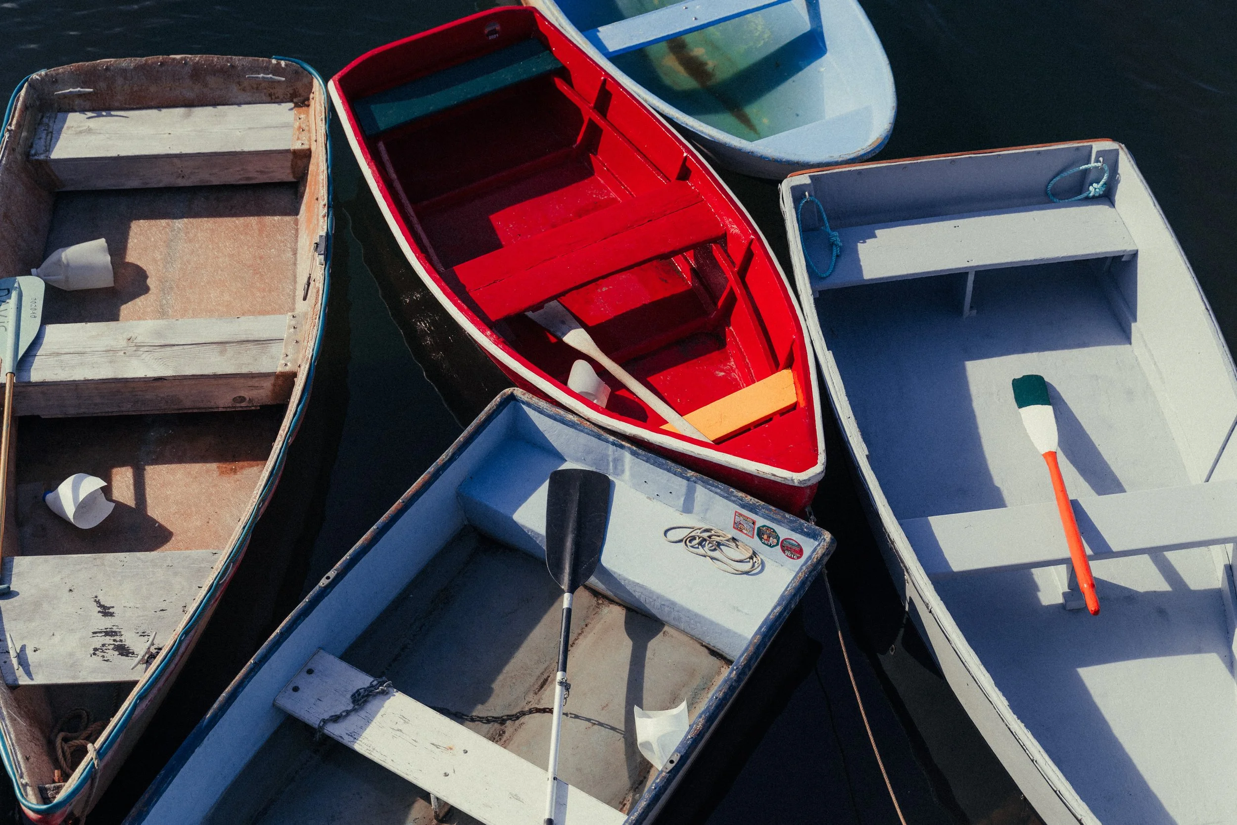 new-england-harbor-colorful-rowboats-summer-travel-photography-05.jpg